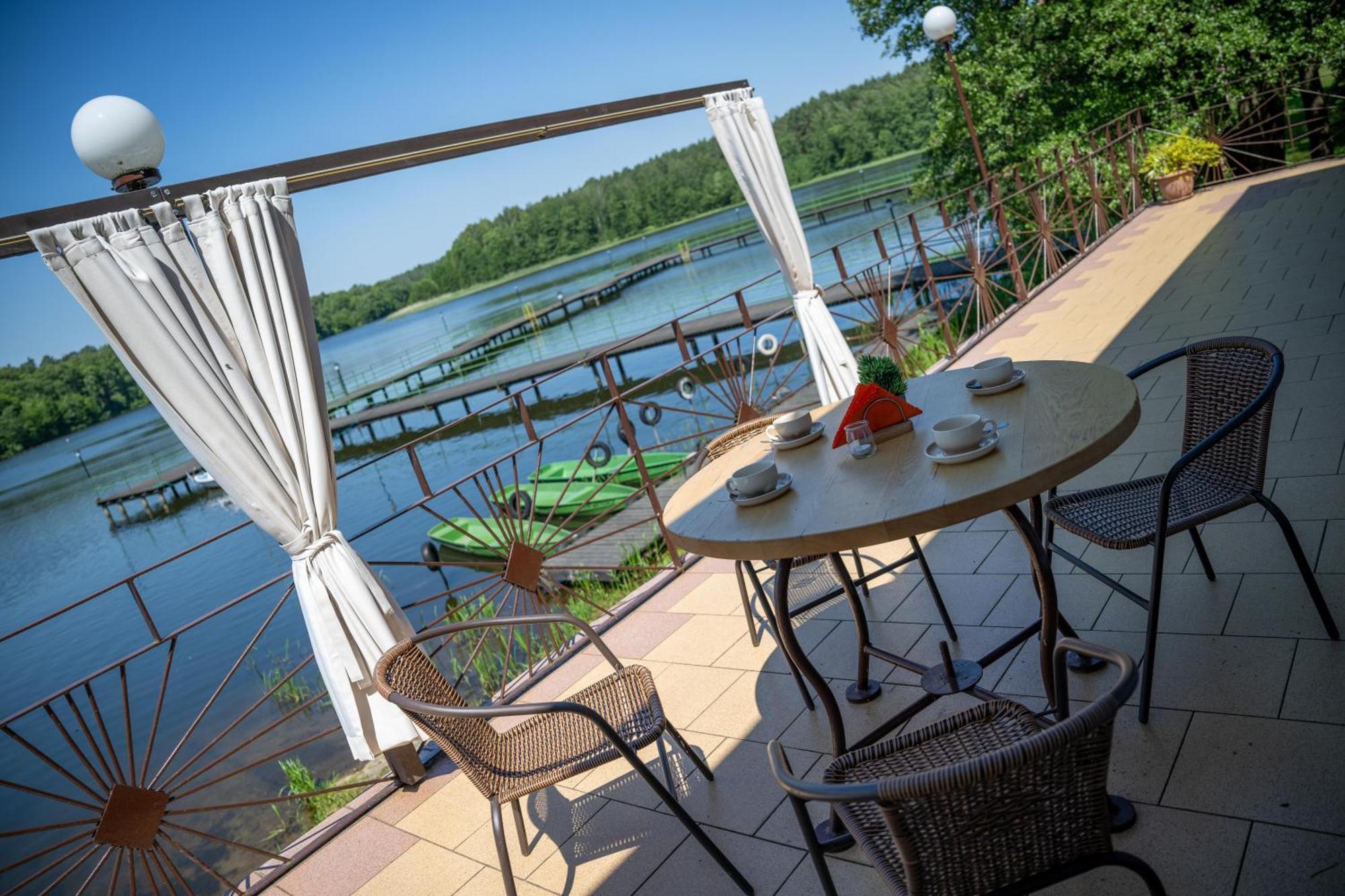 Villa "Lesne Ustronie" Byslaw Exterior foto